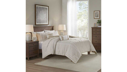 Anslee Comforter Set